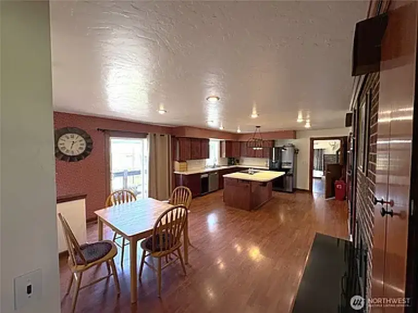 54 Jaquish Road, Omak, WA 98841-5