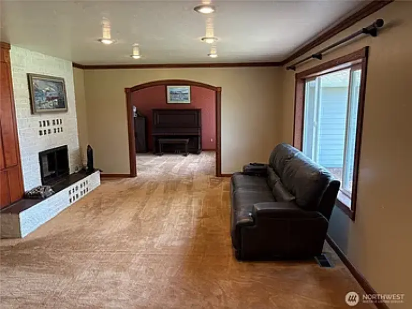 54 Jaquish Road, Omak, WA 98841-2