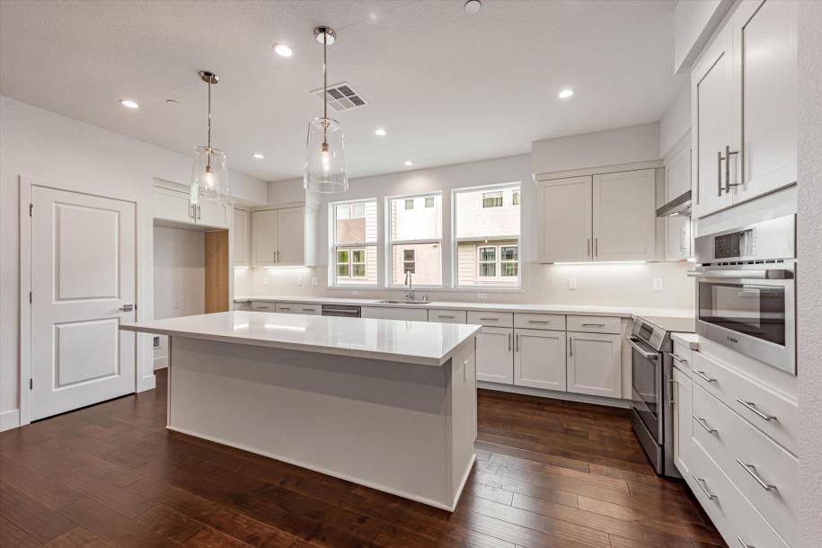 8502 Madrone Avenue, AL, 33905-8