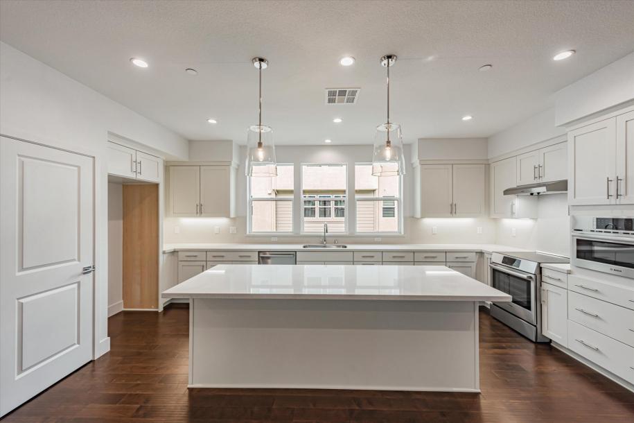 8502 Madrone Avenue, AL, 33905-13