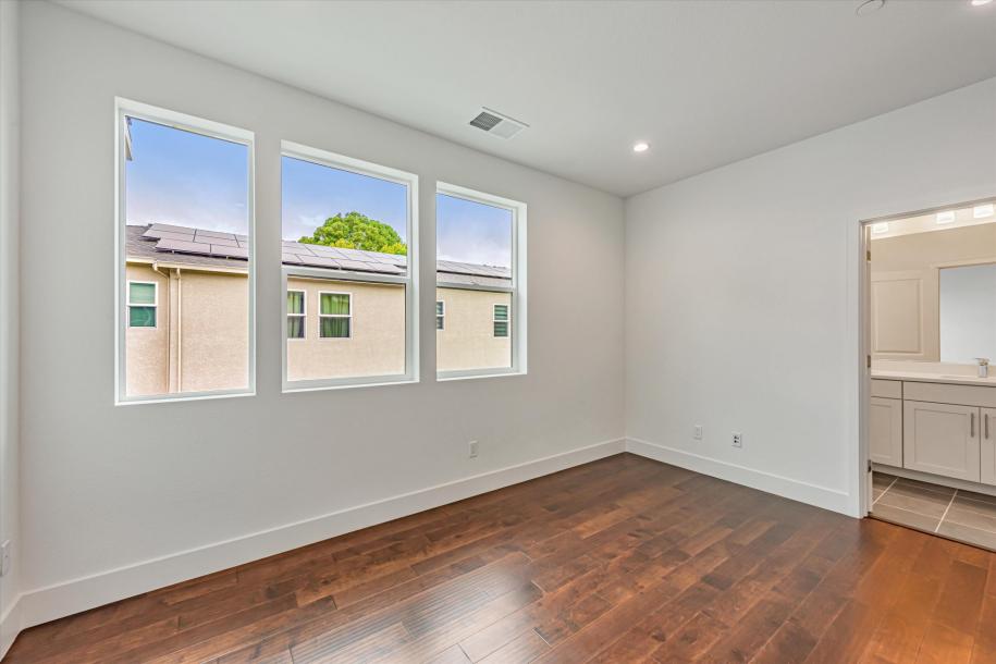 8502 Madrone Avenue, AL, 33905-2