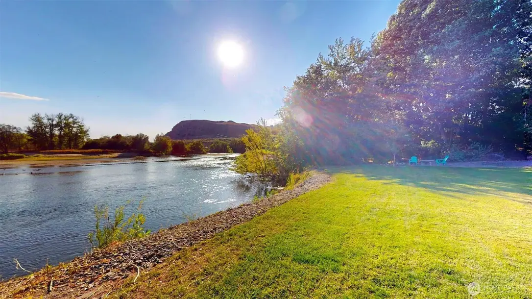 725 Okoma Drive, Omak, WA 98841-4