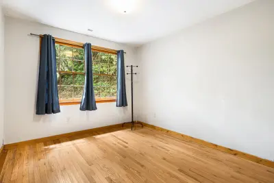 83 Snowy Cove Ln, Black Mountain, NC 28711